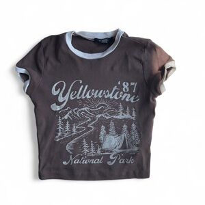 Forever 21 Brown Yellowstone Graphic baby Tee woman’s small